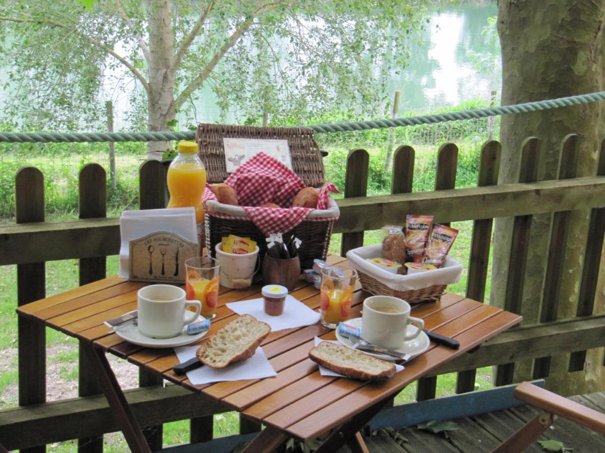 Camping Belle Riviere Chaniers ภายนอก รูปภาพ