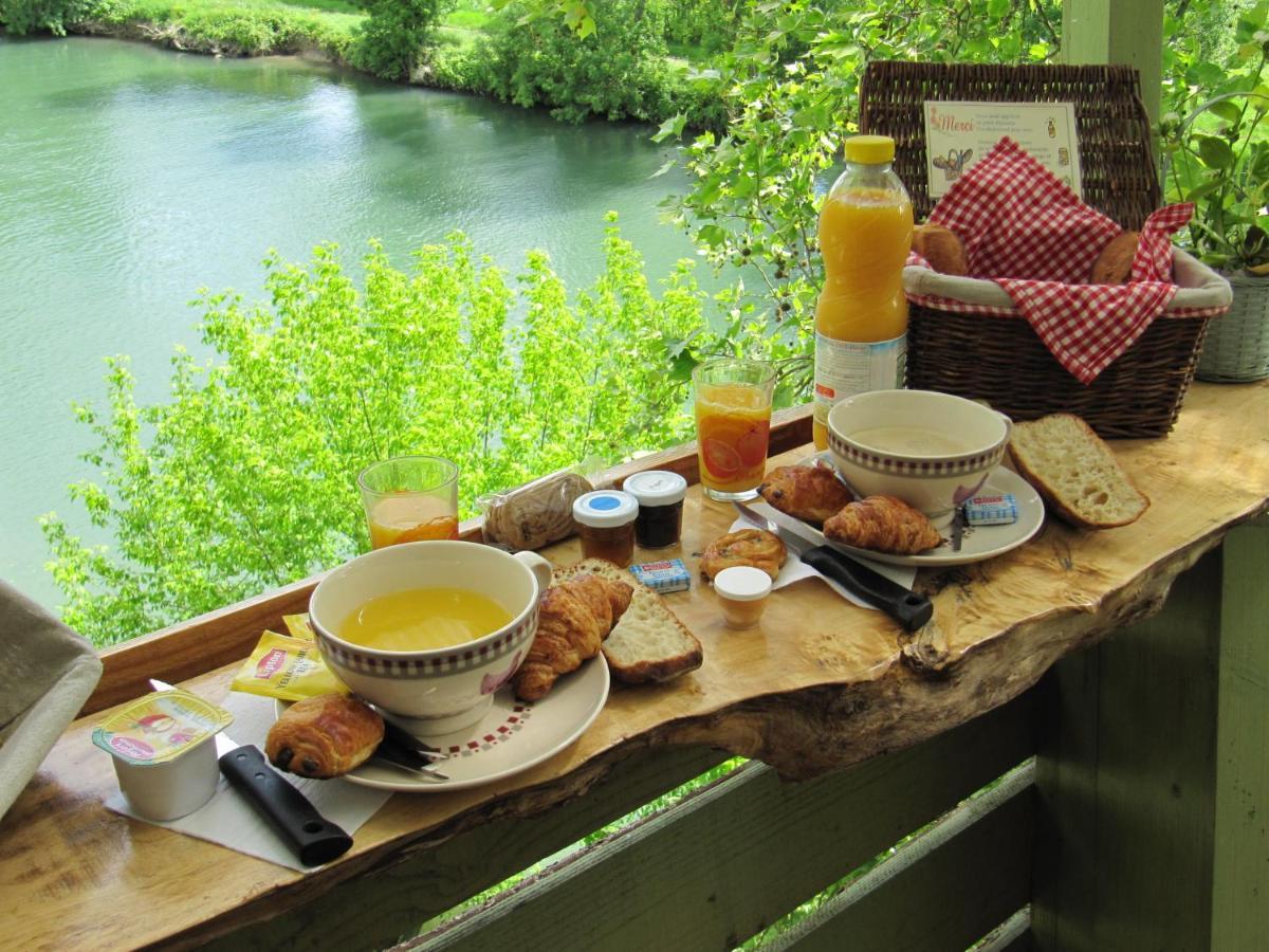 Camping Belle Riviere Chaniers ภายนอก รูปภาพ