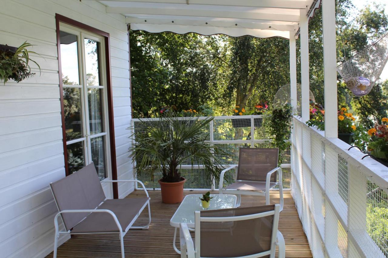 Camping Belle Riviere Chaniers ภายนอก รูปภาพ