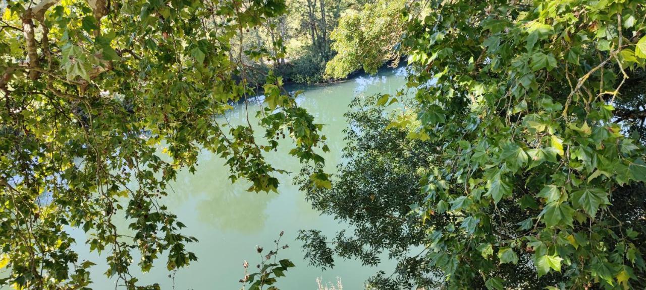 Camping Belle Riviere Chaniers ภายนอก รูปภาพ
