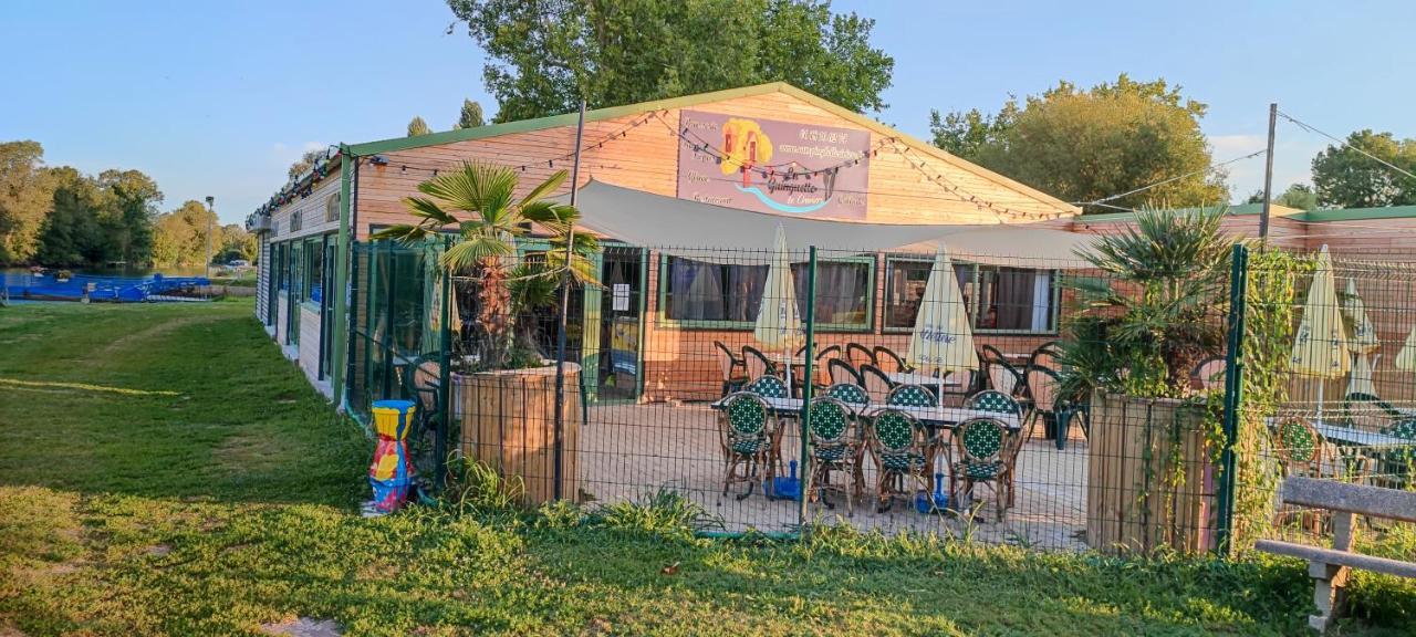 Camping Belle Riviere Chaniers ภายนอก รูปภาพ