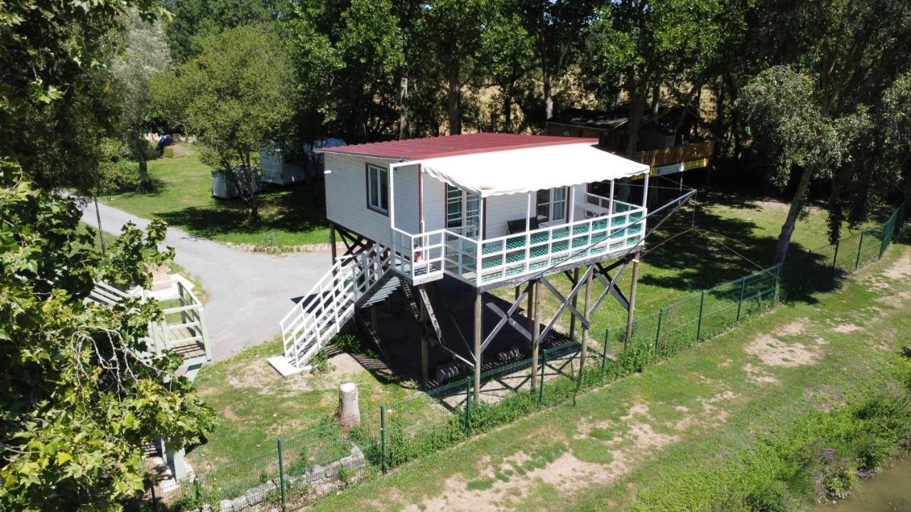Camping Belle Riviere Chaniers ภายนอก รูปภาพ